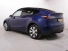 2022-tesla-model-y-e-long-range-small-4