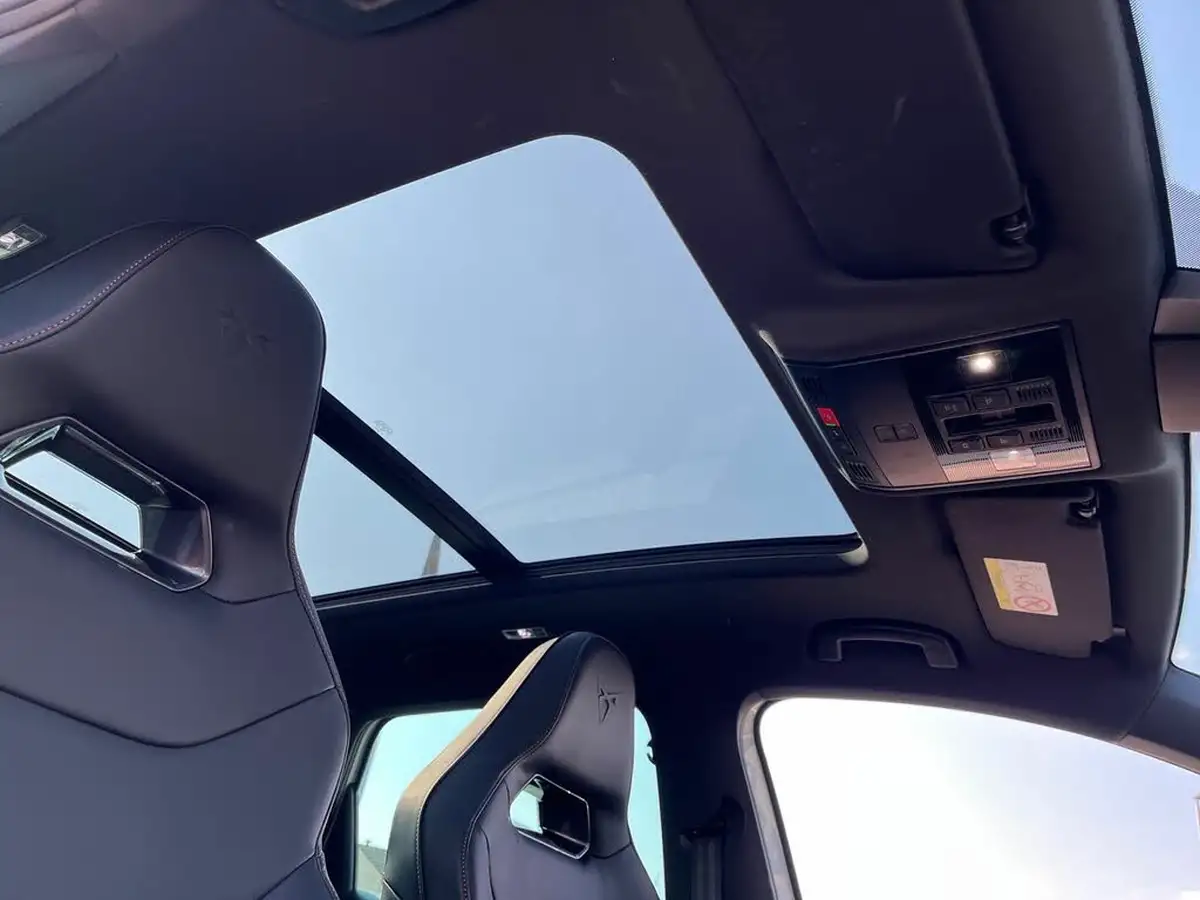 2024-cupra-ateca-20-tsi-vz2-big-33