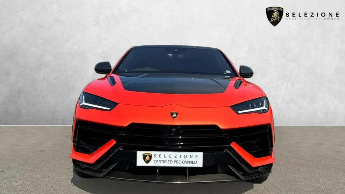 2024-lamborghini-urus-40-no-trim-big-4
