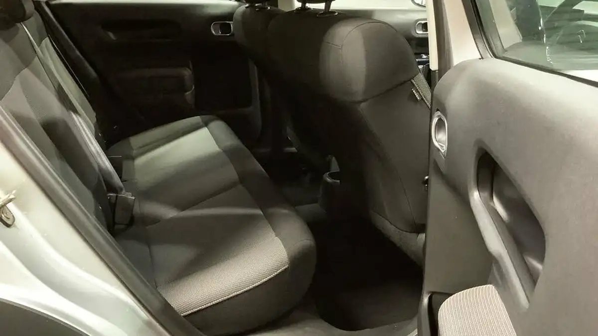 2016-citroen-c4-cactus-12-puretech-touch-big-10