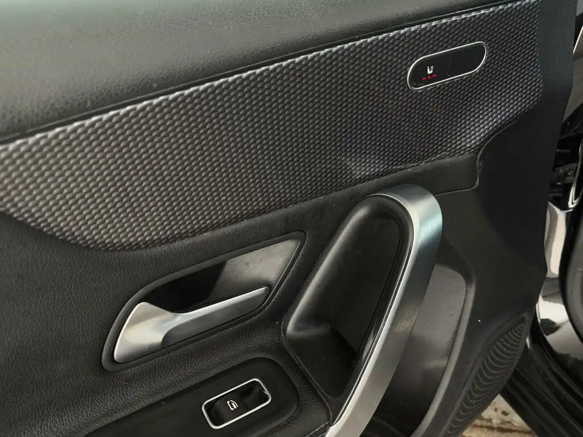 2020-mercedes-benz-a-class-13-a200-sport-executive-hatchback-5d-7g-dct-big-9