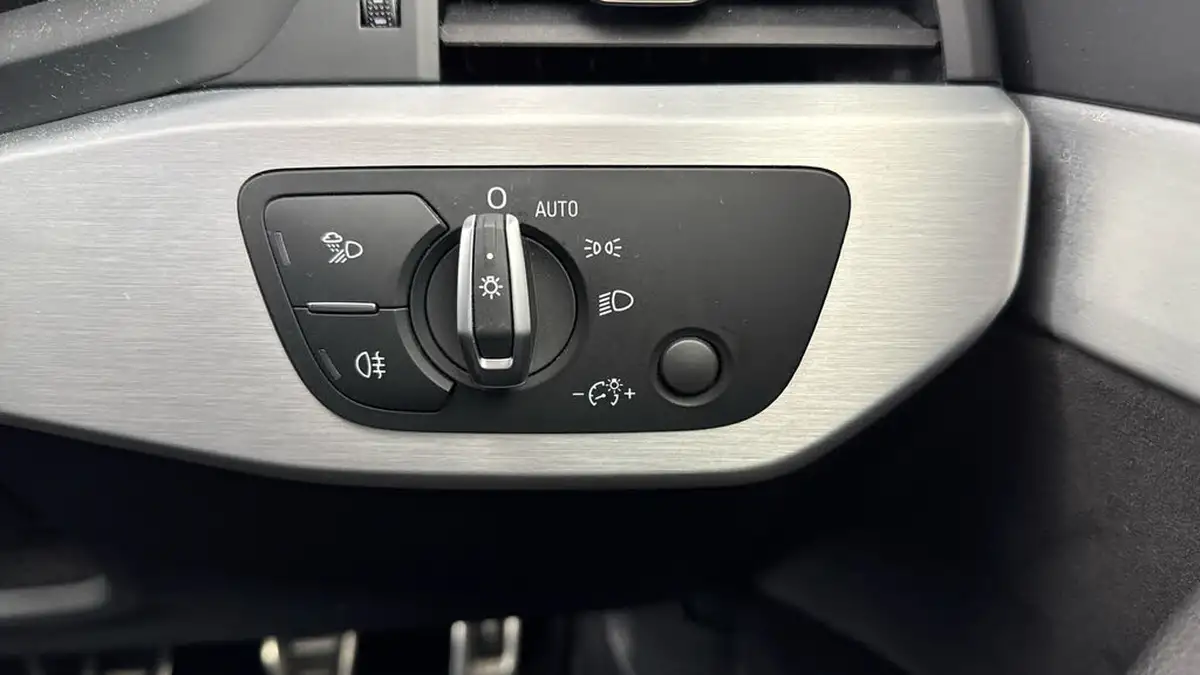 2018-audi-a4-14-tfsi-s-line-big-21