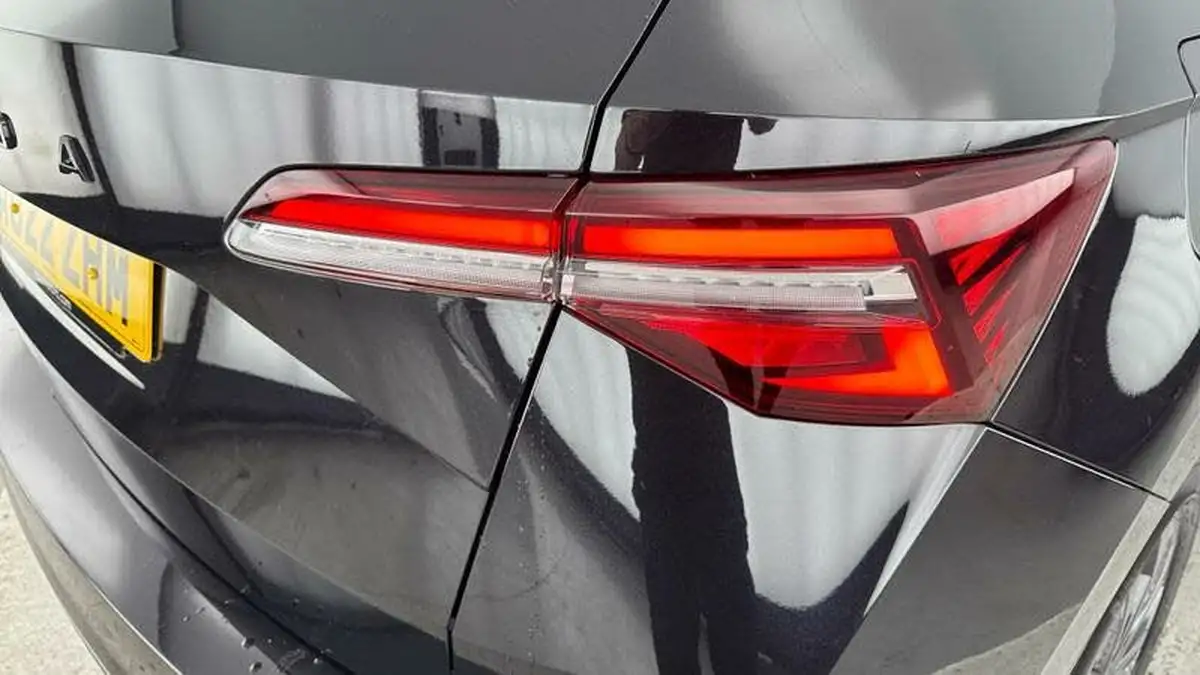 2022-skoda-karoq-15-tsi-sportline-big-29