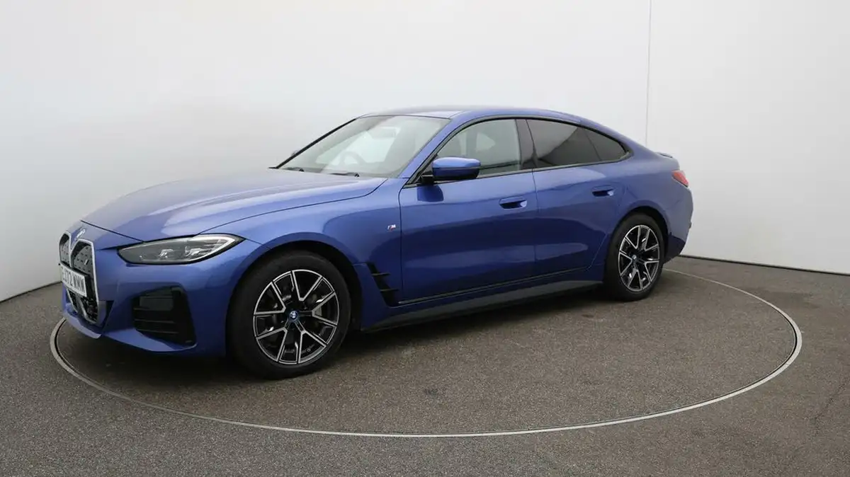 2022-bmw-i4-e-edrive40-m-sport-big-62