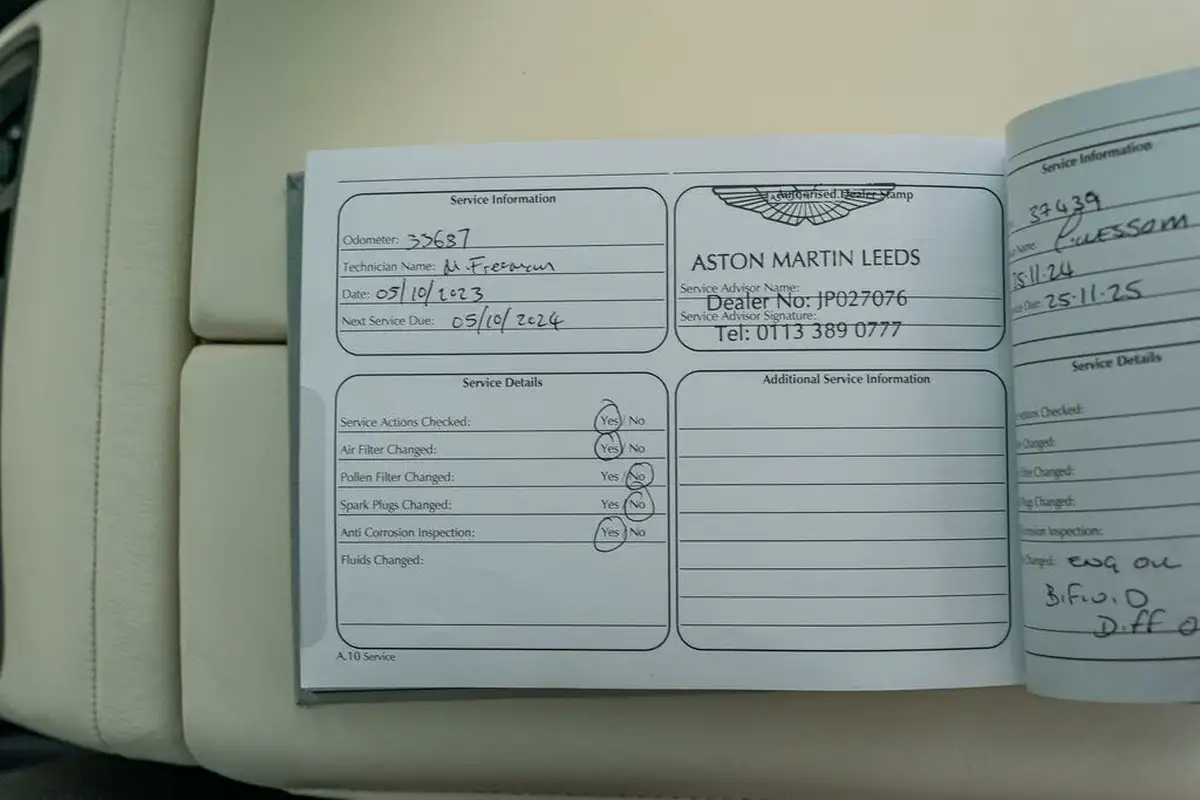 2020-aston-martin-dbx-40-v8-big-56