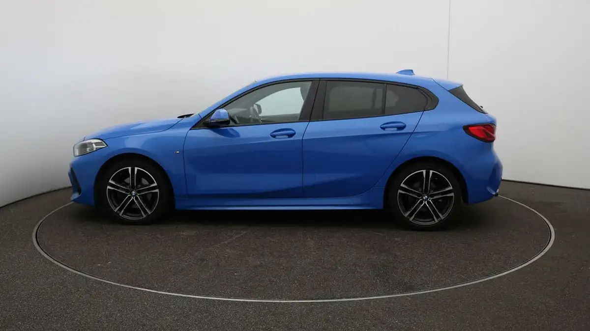 2024-bmw-1-series-15-118i-m-sport-lcp-dct-big-57