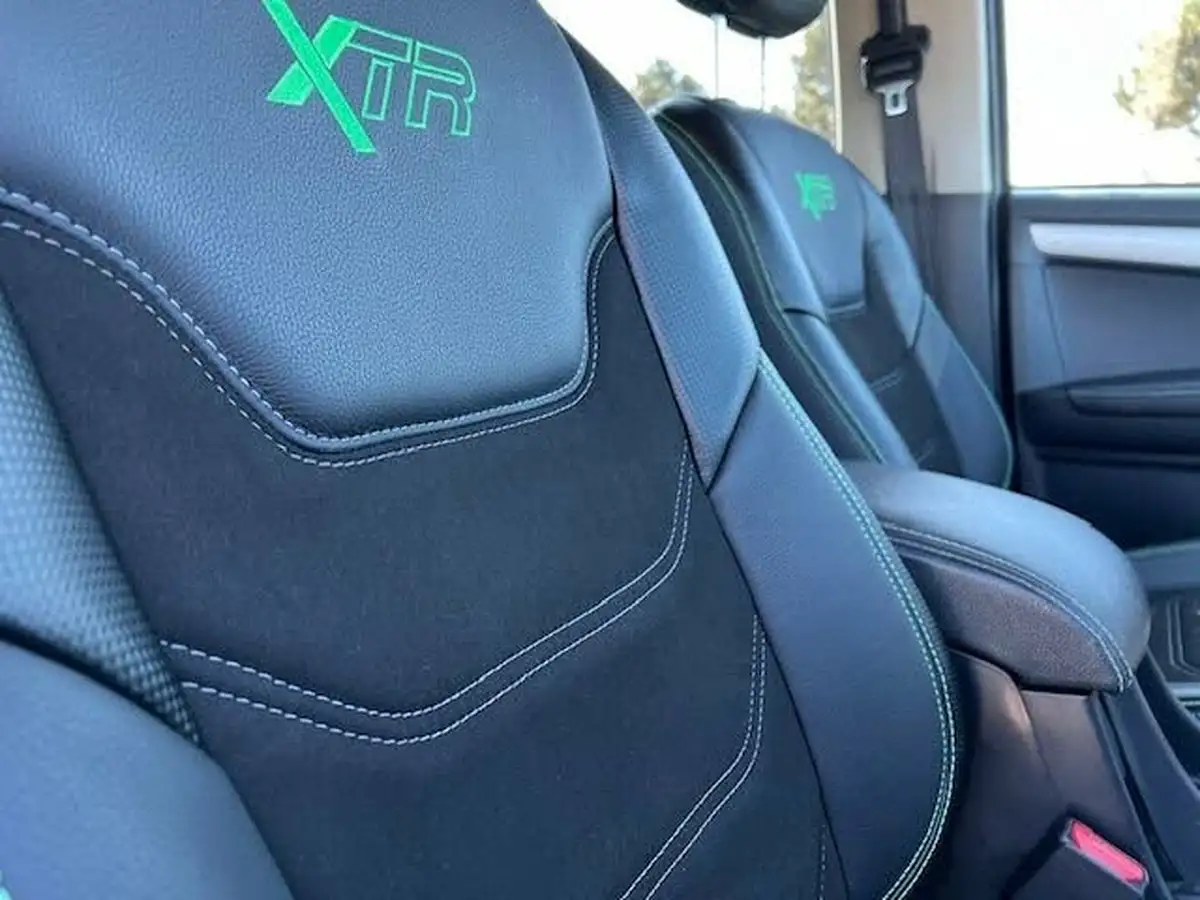 2021-isuzu-d-max-19td-xtr-nav-auto-big-1