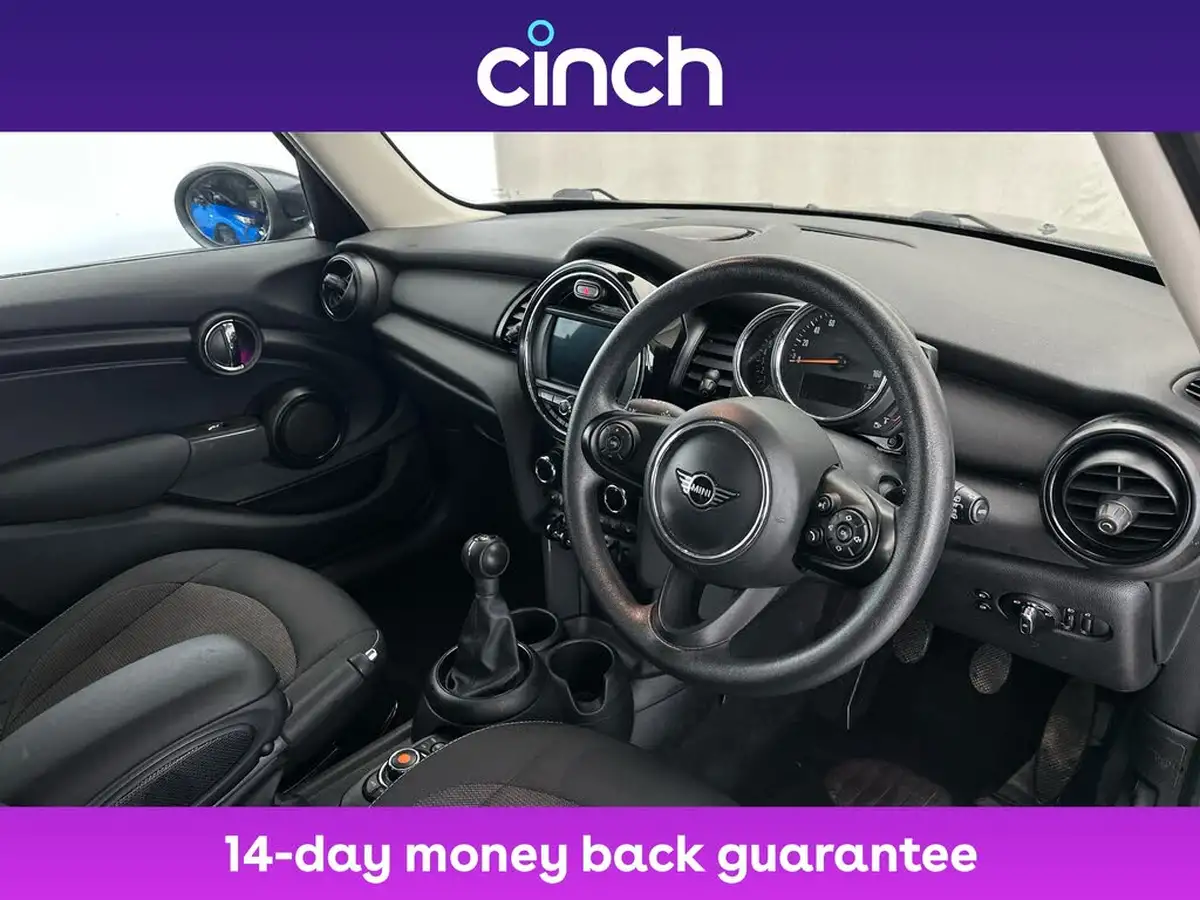 2020-mini-cooper-15-one-classic-comfort-5d-big-8