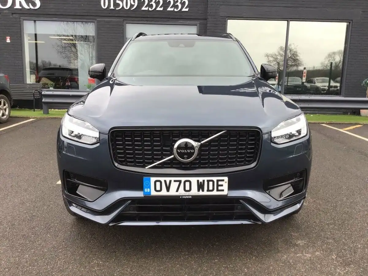 2020-volvo-xc90-20td-b5-r-design-big-1