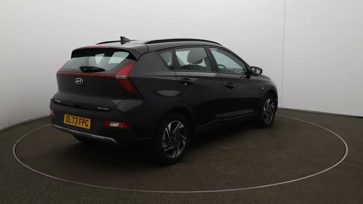 2023-hyundai-bayon-10-t-gdi-se-connect-dct-big-45