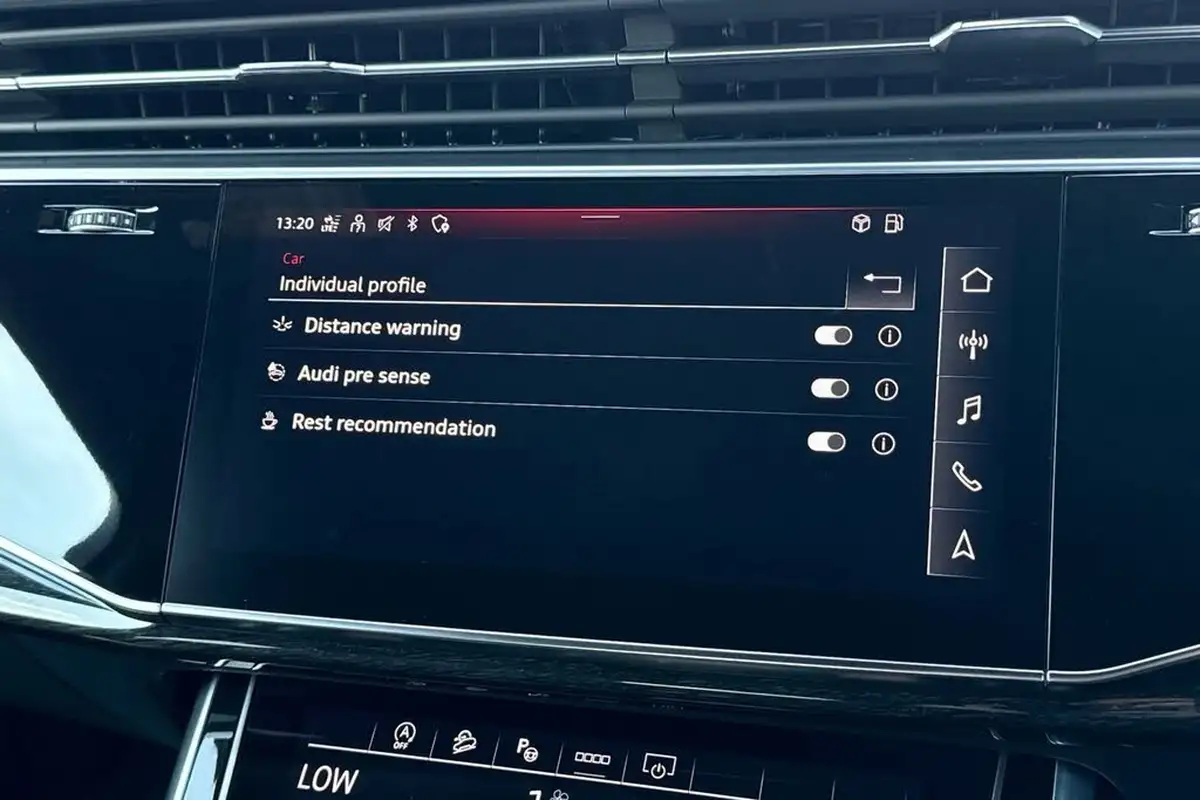 2023-audi-sq7-40-tfsi-black-edition-big-32