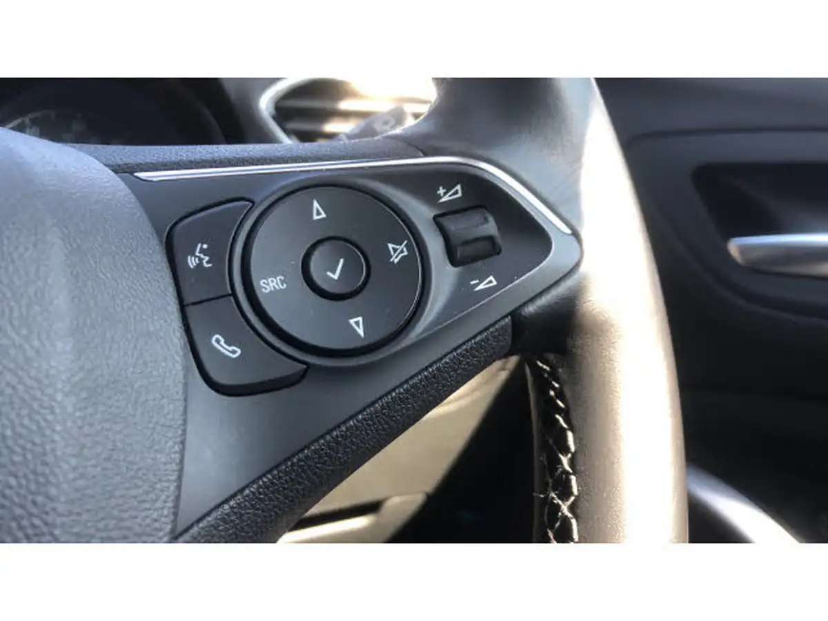 2018-vauxhall-grandland-x-12-se-130ps-big-29