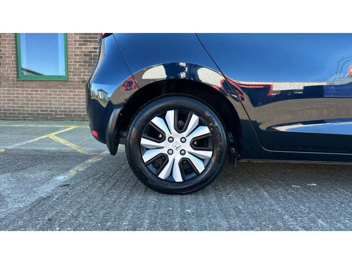 2022-honda-jazz-15-i-mmd-sr-109ps-big-6