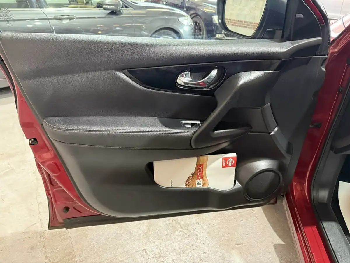 2014-nissan-qashqai-16dci-tekna-big-7