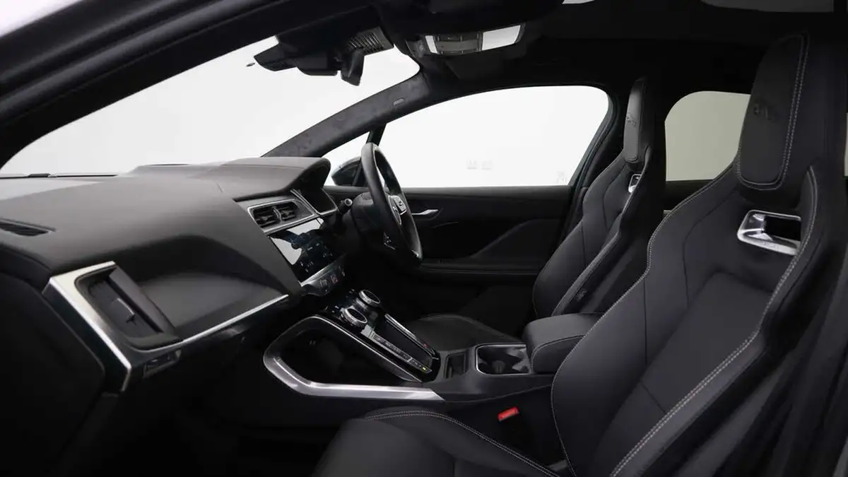 2024-jaguar-i-pace-ev400-400-sport-big-2