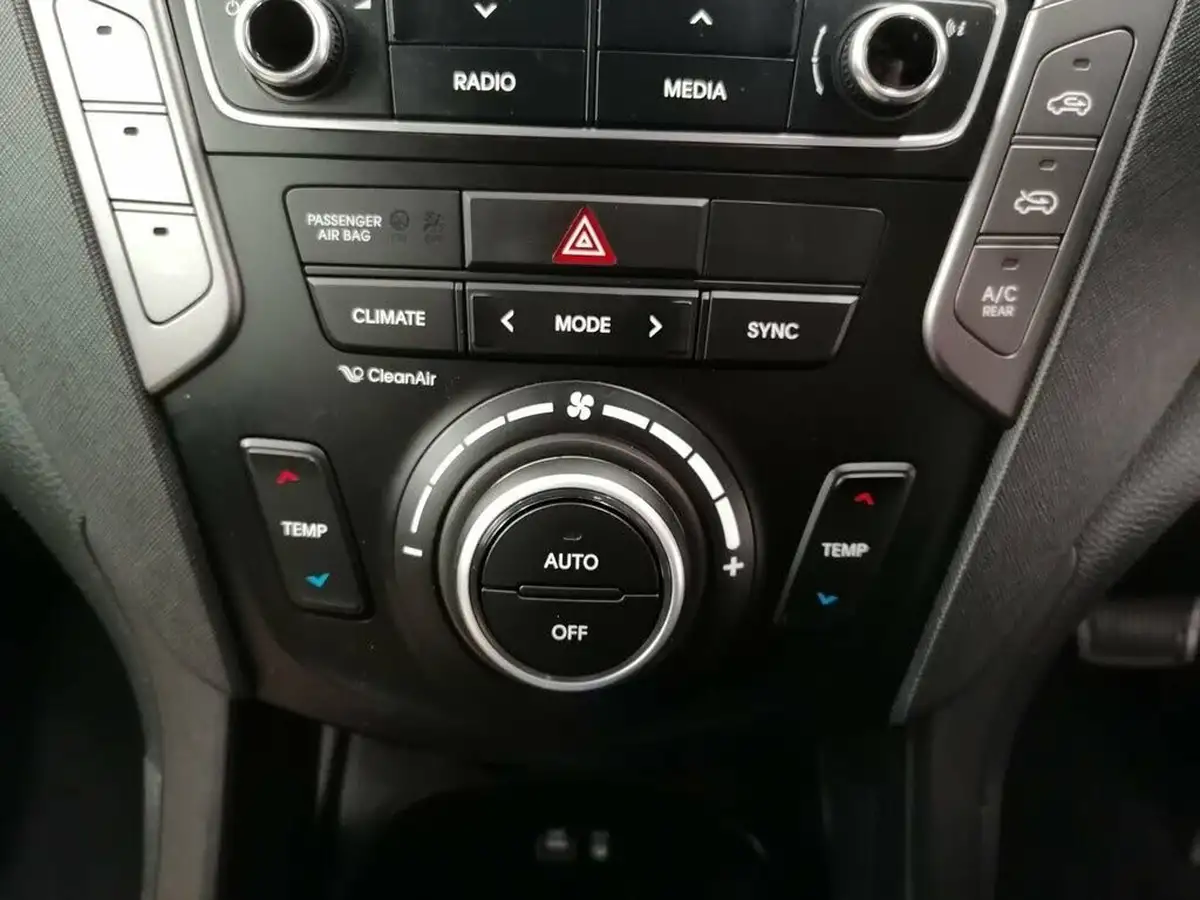 2016-hyundai-santa-fe-22-crdi-premium-se-22-crdi-200ps-blue-drive-isg-auto-big-21