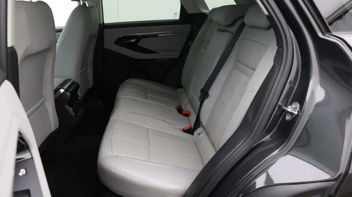 2021-land-rover-range-rover-evoque-20-d200-se-big-16