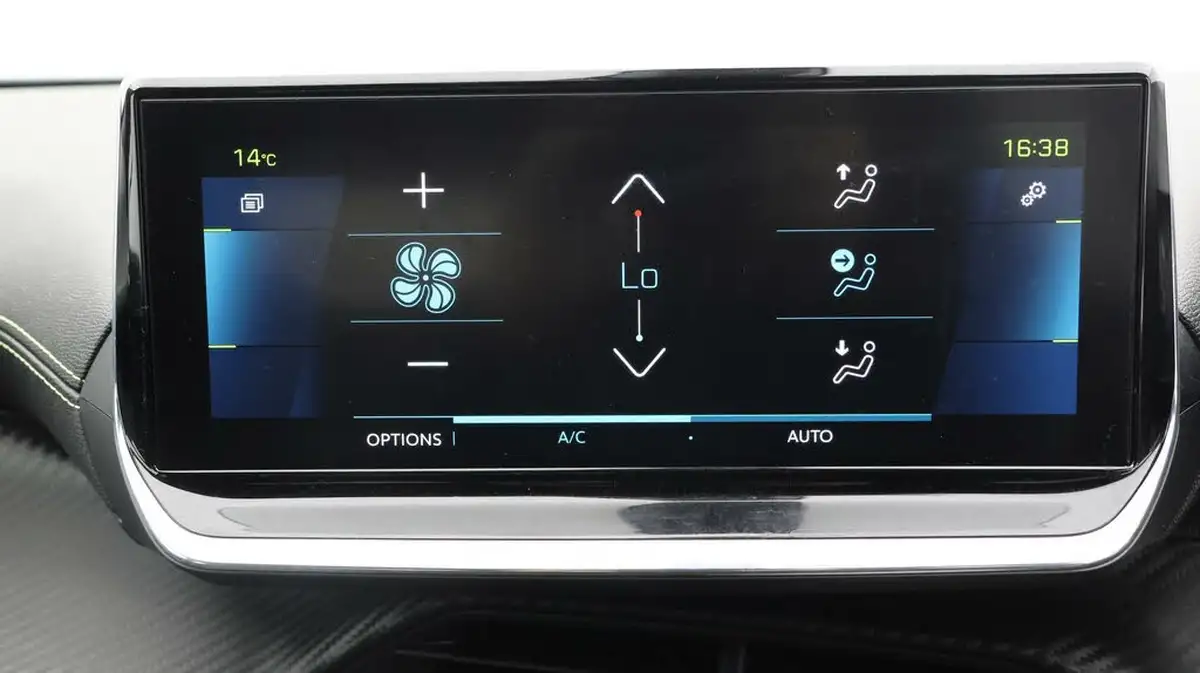 2021-peugeot-2008-suv-e-gt-big-11