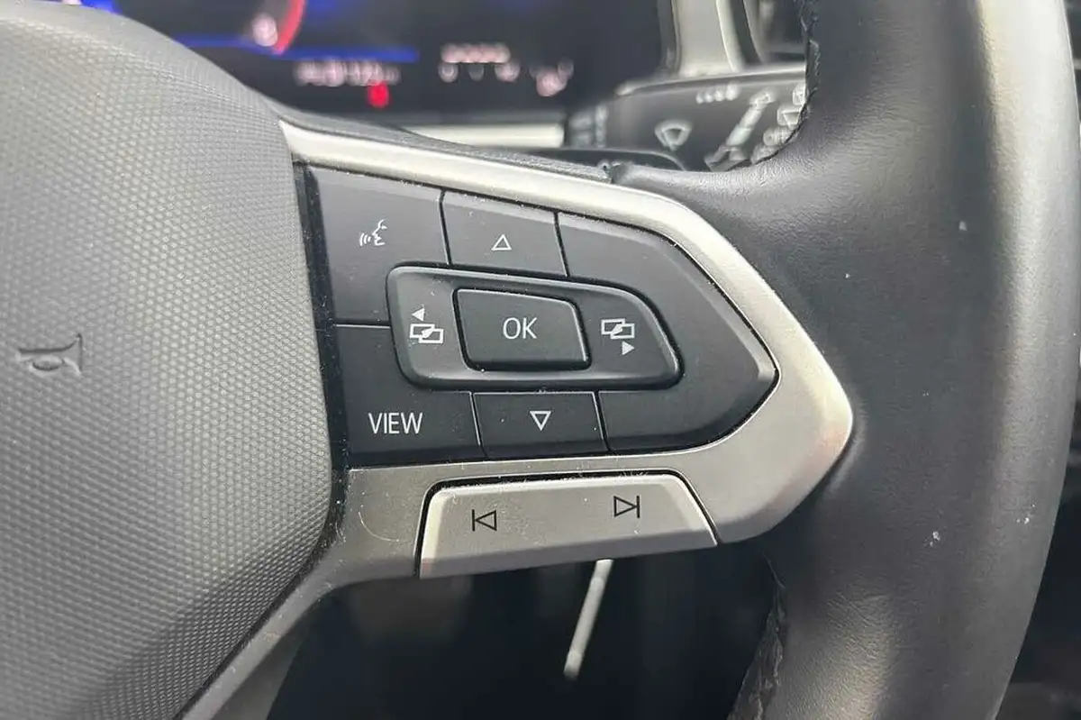 2023-volkswagen-t-roc-15-tsi-life-dsg-big-14