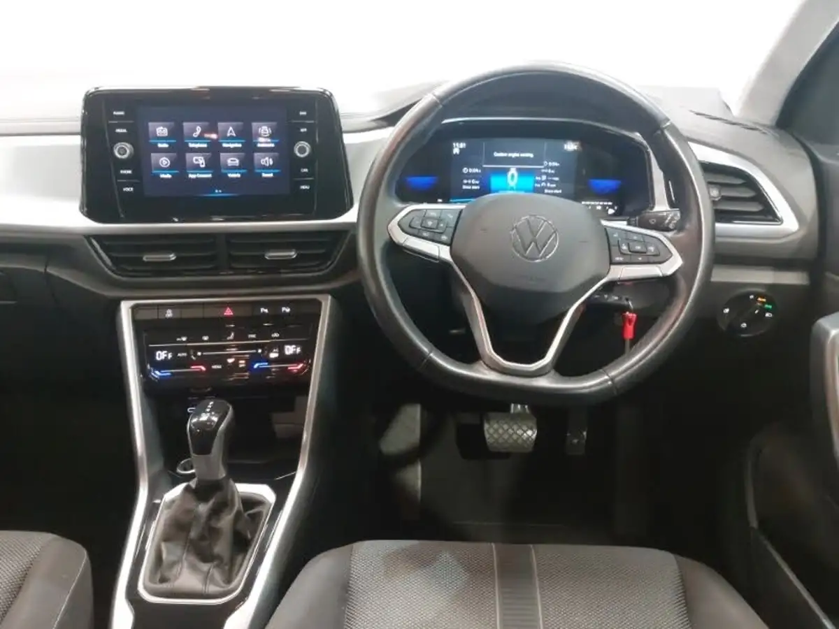 2022-volkswagen-t-roc-15-tsi-life-dsg-big-6
