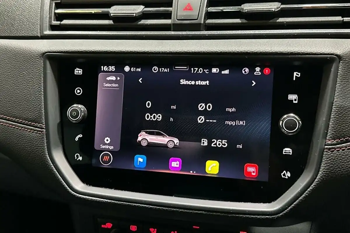 2021-seat-arona-10-tsi-fr-red-edition-big-24