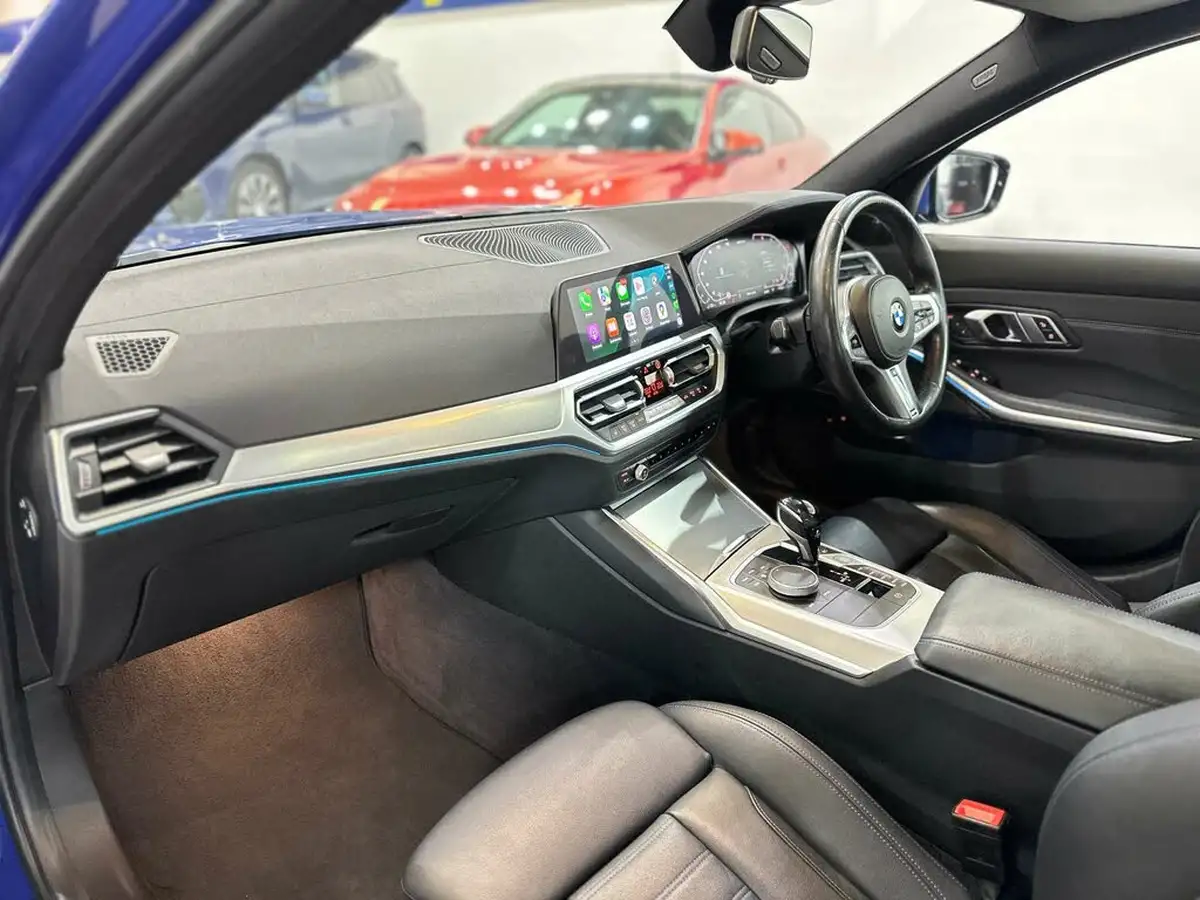 2020-bmw-3-series-20-330e-m-sport-tech-pack-saloon-4d-big-44