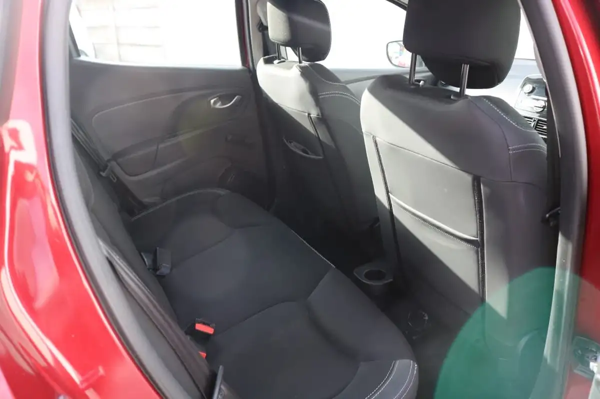 2018-renault-clio-09-tce-play-90ps-big-18