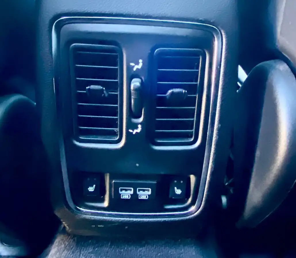 2014-jeep-grand-cherokee-30crd-overland-big-32