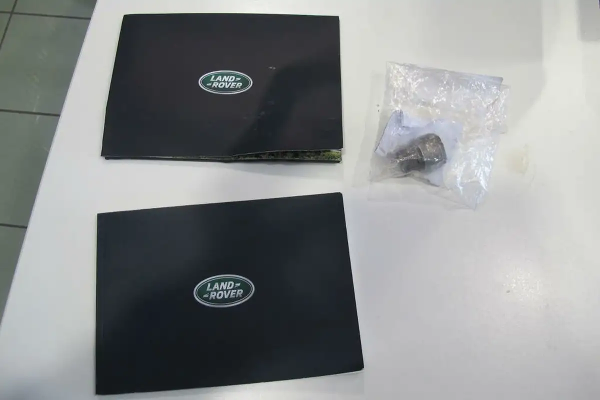 2021-land-rover-range-rover-evoque-20-d165-big-54