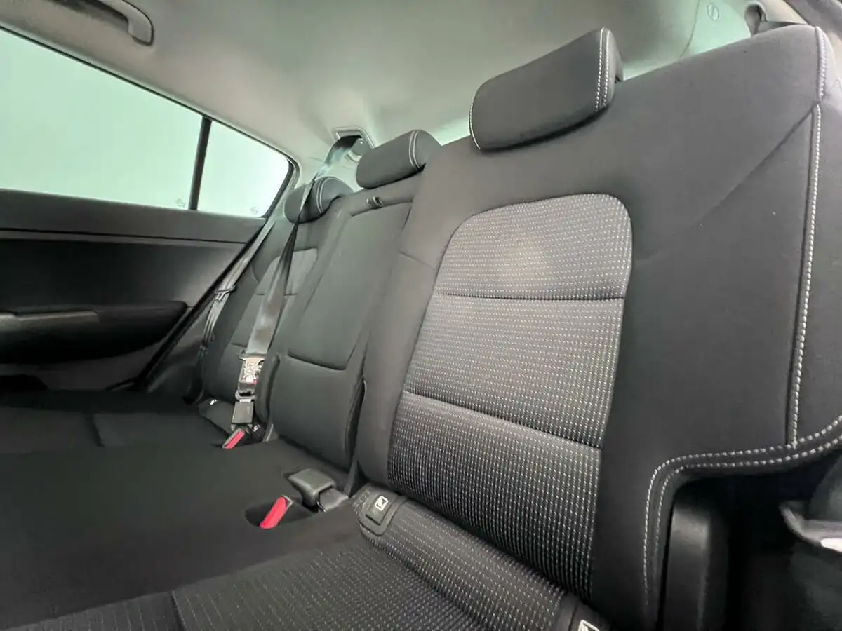 2021-kia-sportage-16-gdi-2-big-11