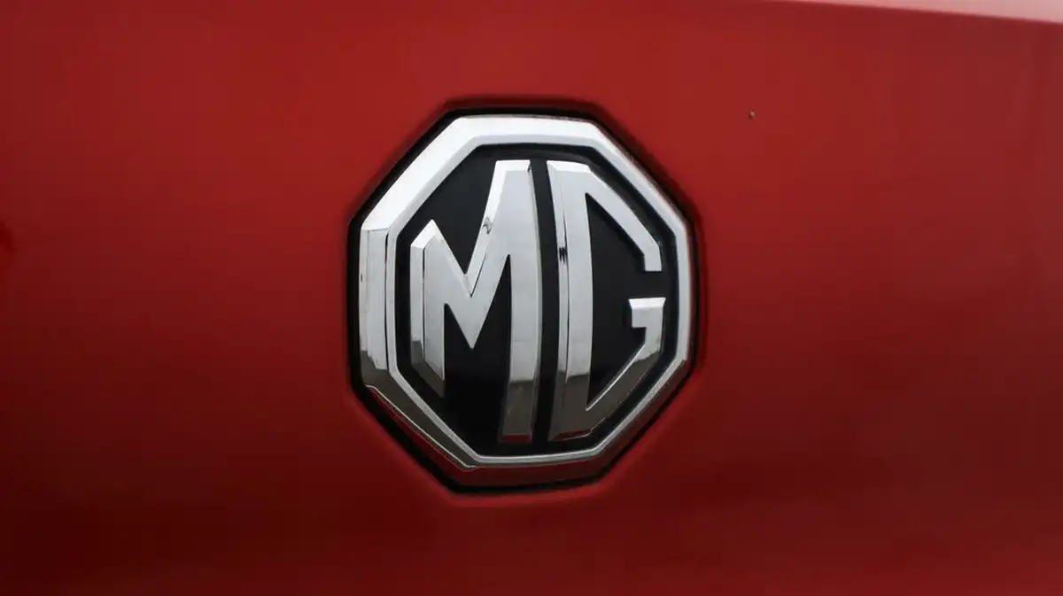 2020-mg-zs-suv-e-exclusive-ev-big-21