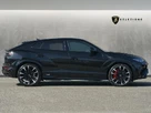 2024-lamborghini-urus-40-no-trim-small-2