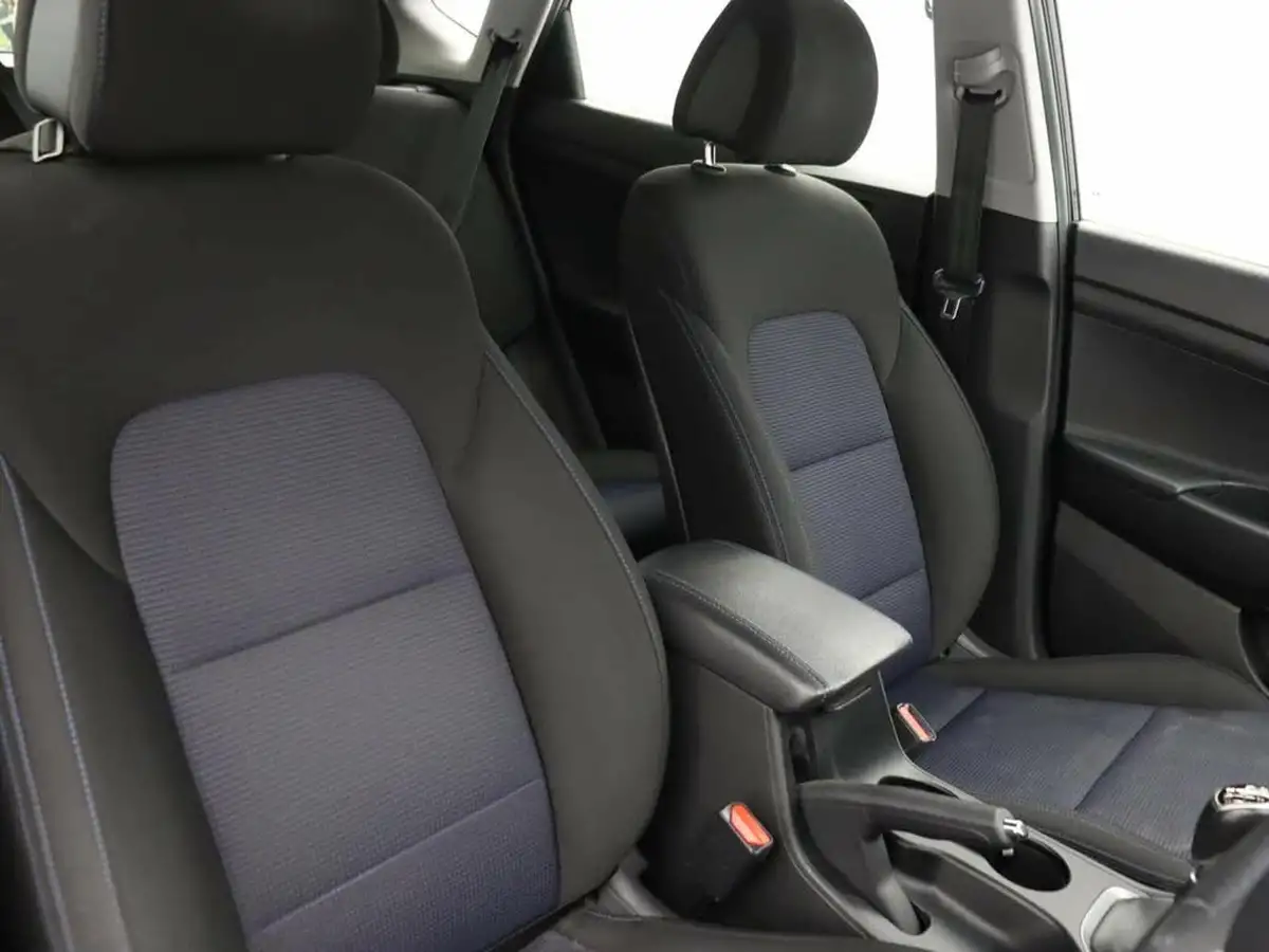 2018-hyundai-tucson-16-gdi-blue-drive-se-big-6