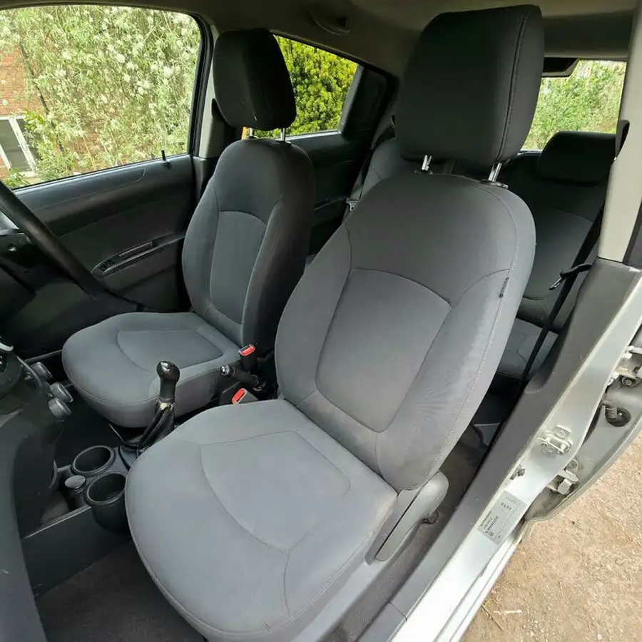2012-chevrolet-spark-10-big-30