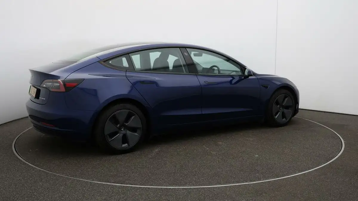 2021-tesla-model-3-e-long-range-4x4-big-44