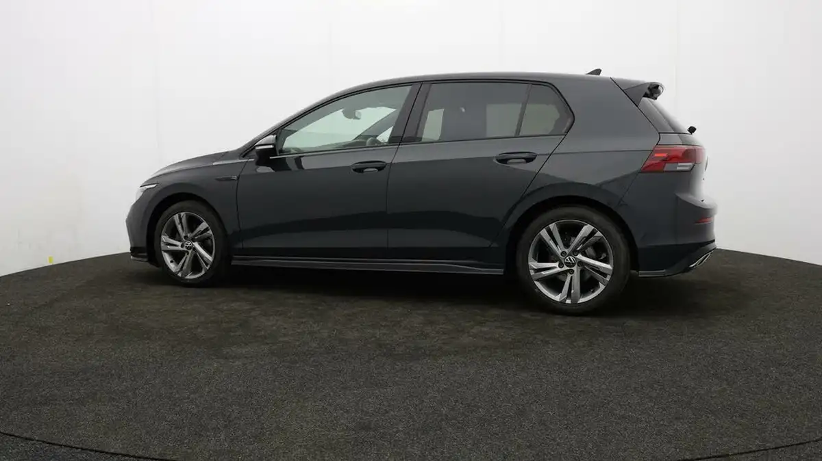 2022-volkswagen-golf-15-tsi-r-line-130ps-hatchback-big-63