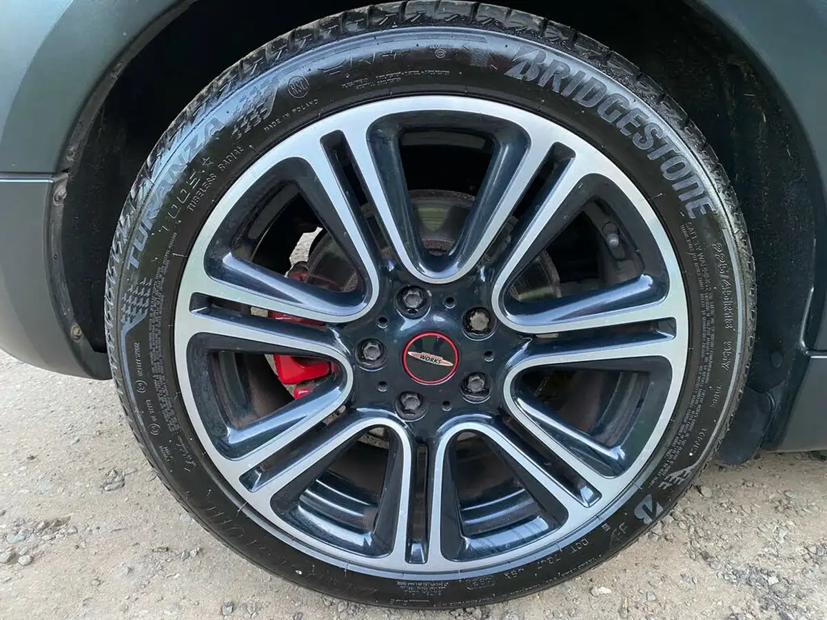 2013-mini-countryman-16-john-cooper-works-chili-big-27