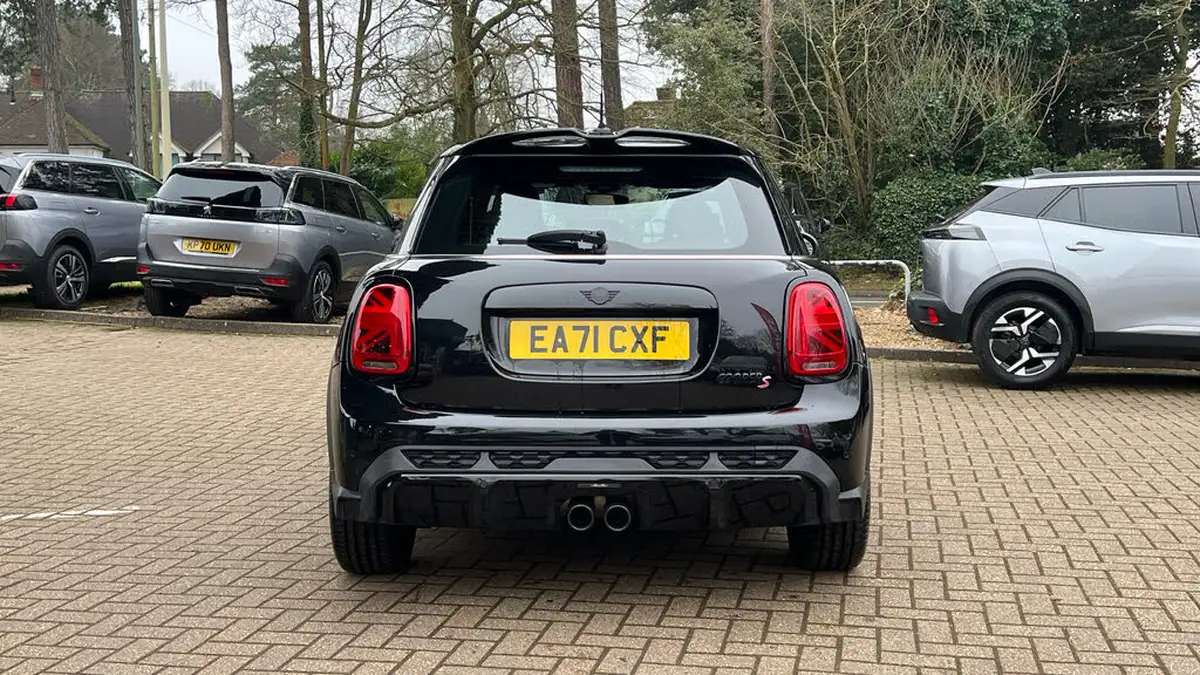 2021-mini-cooper-20-cooper-s-sport-hatchback-5d-auto-big-8
