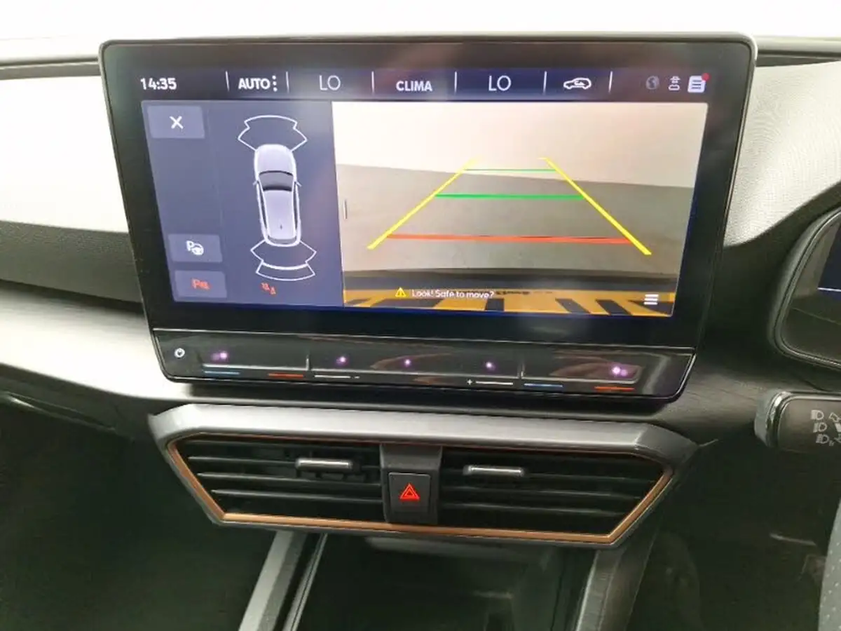 2024-cupra-leon-nf-15-etsi-v1-hatchback-big-17
