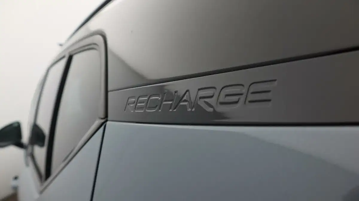 2021-volvo-xc40-e-twin-recharge-plus-big-21
