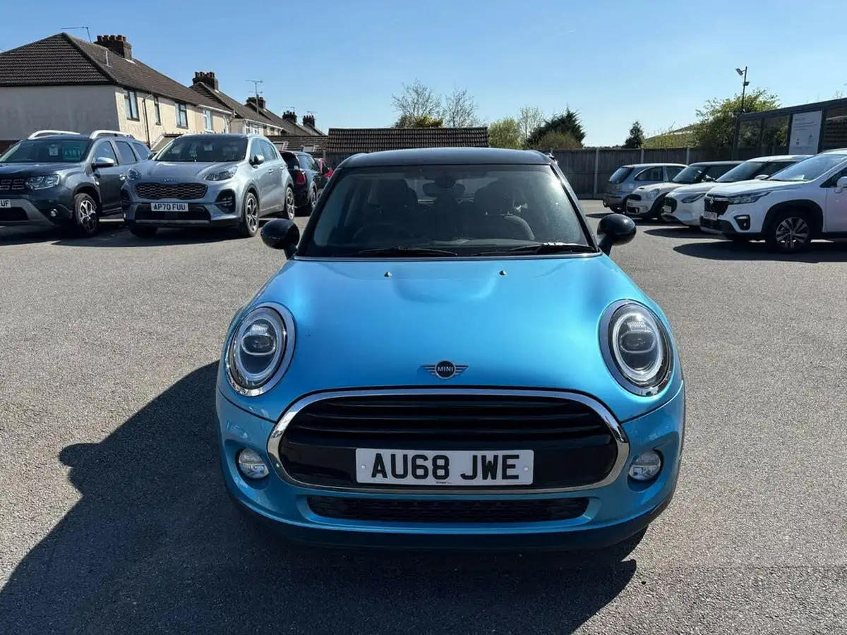 2018-mini-cooper-15-cooper-classic-ss-hatchback-5d-big-6