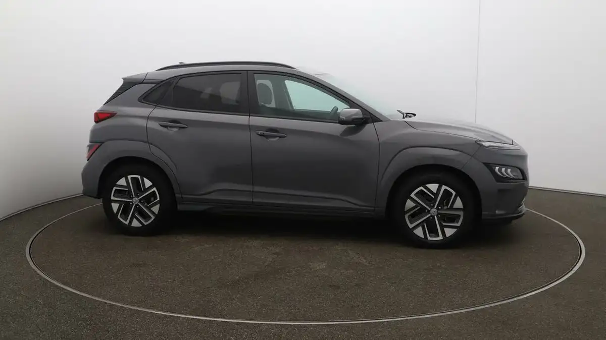2021-hyundai-kona-e-ultimate-big-44