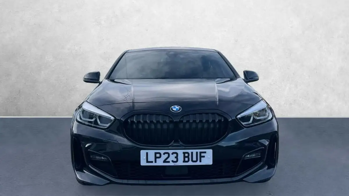 2023-bmw-1-series-15-118i-m-sport-lcp-dct-big-1