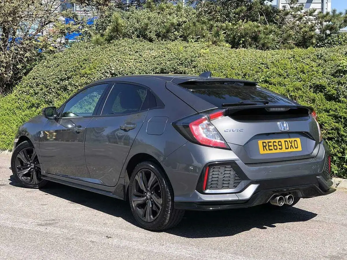 2019-honda-civic-15-vtec-turbo-sport-ss-big-2