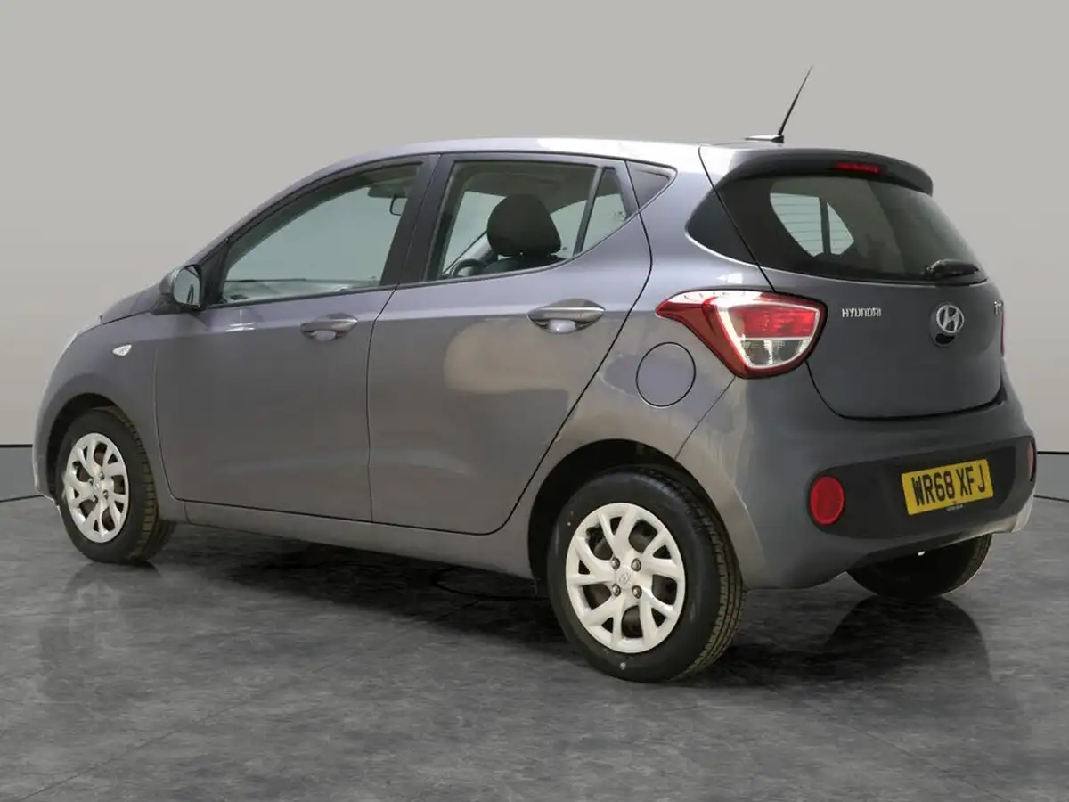 2018-hyundai-i10-10-se-67ps-big-10