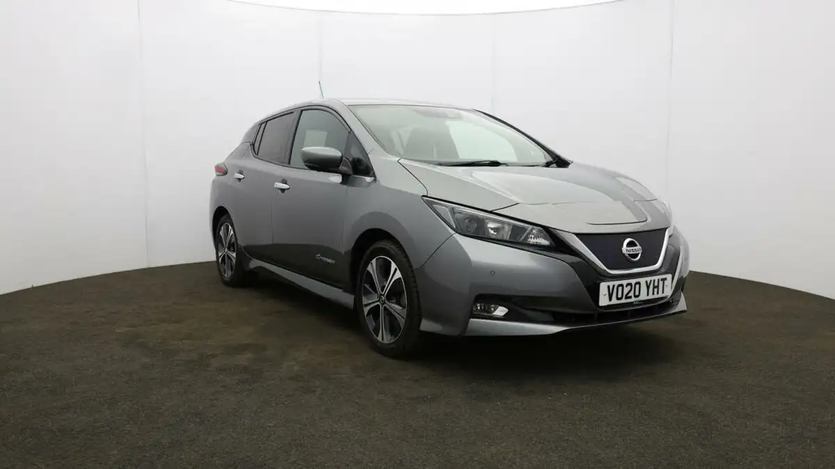 2020-nissan-leaf-e-n-connecta-big-39