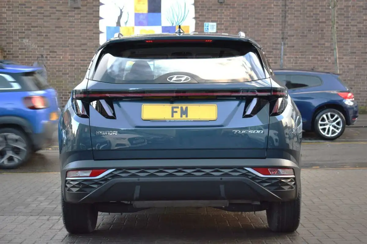 2022-hyundai-tucson-16-t-gdi-se-connect-150ps-48-volt-mhev-dct-big-6