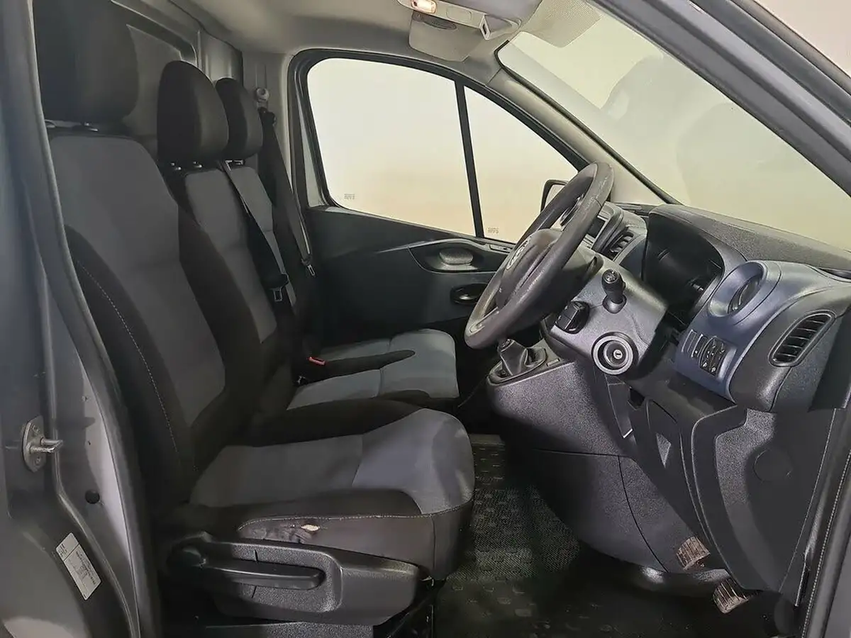 2018-vauxhall-vivaro-16cdti-2700-l1h1-120pseu6-big-1