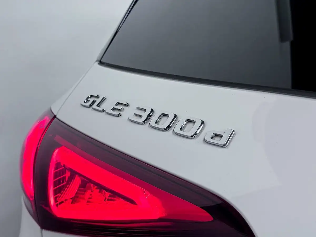 2020-mercedes-benz-gle-class-20d-gle300d-amg-line-premium-plus-5-big-11