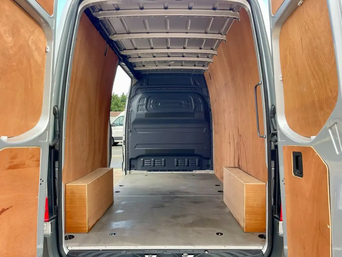 2023-mercedes-benz-sprinter-20cdi-315-l2h1-premium-big-50
